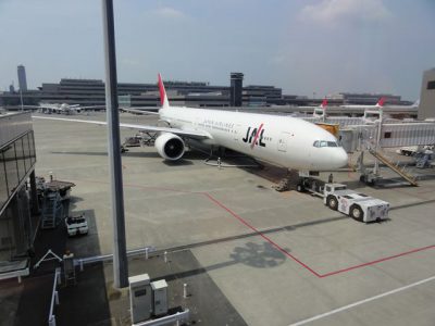 777-300ER