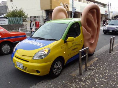 J-WAVEの営業車?