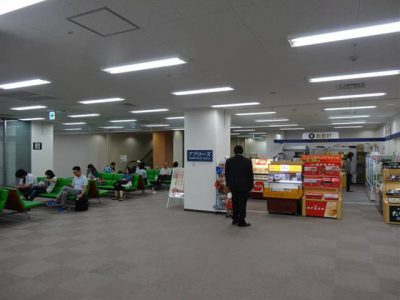 関空のピーチ航空の待合スペース