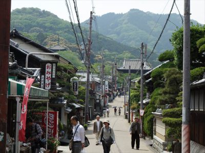 當麻寺参道