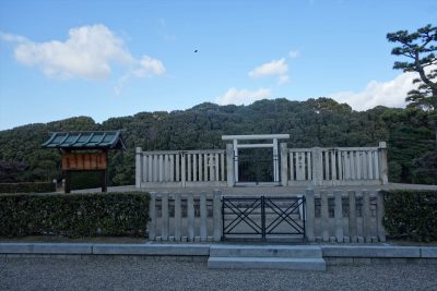 岡ミサンザイ古墳