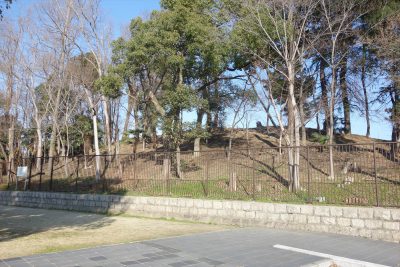 御勝山古墳