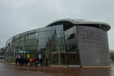 ファンゴッホ美術館入場口