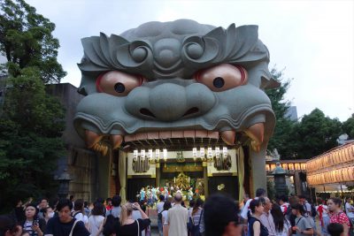 獅子殿（獅子舞台）