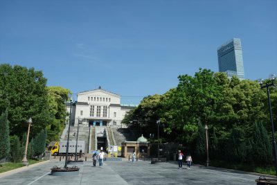 大阪市立美術館