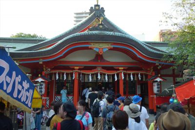 玉造稲荷神社本殿