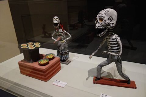 メキシコの骸骨人形