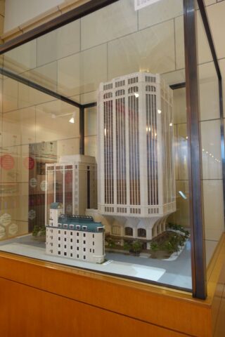 大同生命大阪本社模型