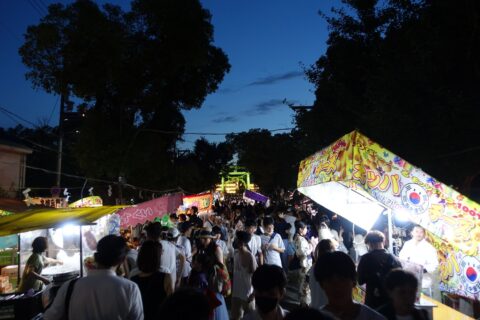生國魂神社参道