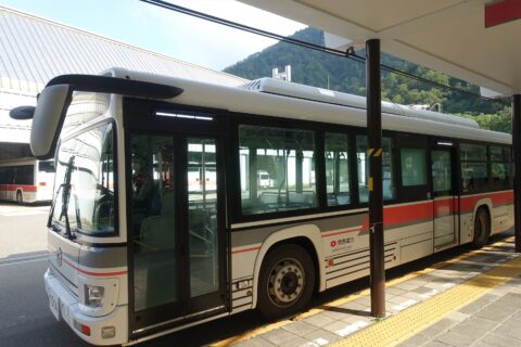 関電トンネル電気バス