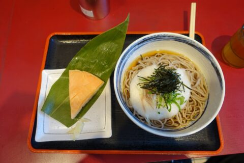 茗荷とろろそばと鱒寿司