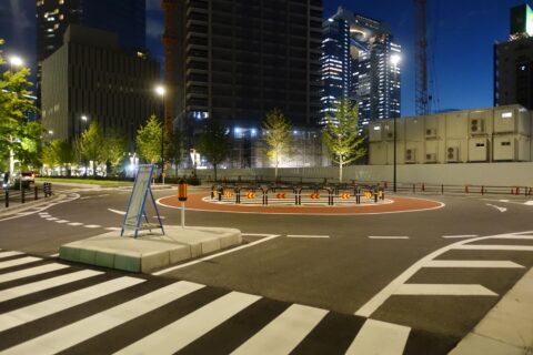 ラウンドアバウト
