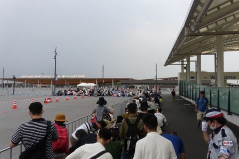 6時過ぎの待機列