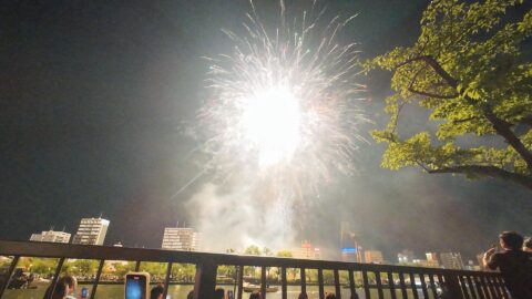 天神祭の花火