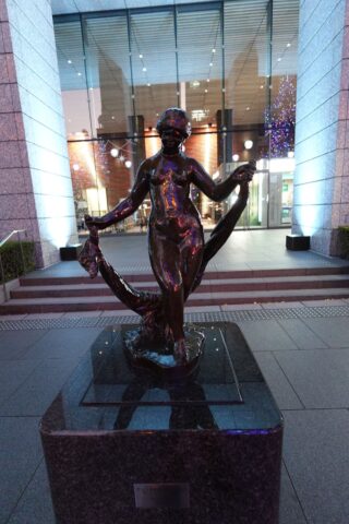 ルノワール ヴェールを持つヴィーナス